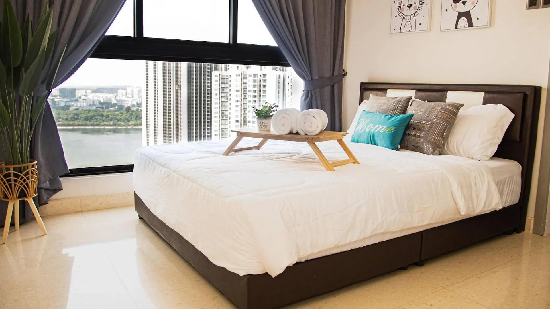 Apartment Loft Suite Seaview 2Br Jb Ciq 7Pax Johor Bahru